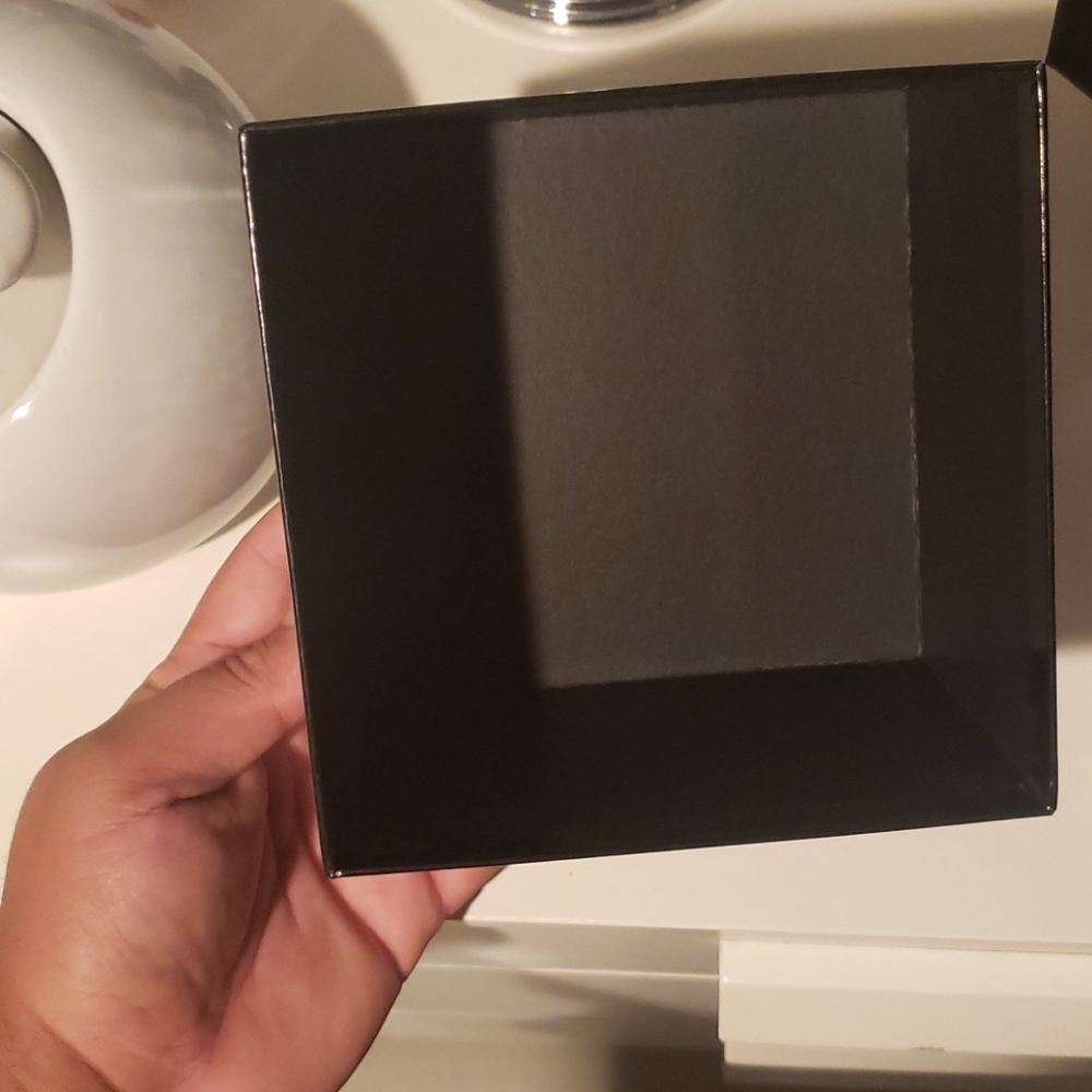 Movado box - Picture 3 of 4